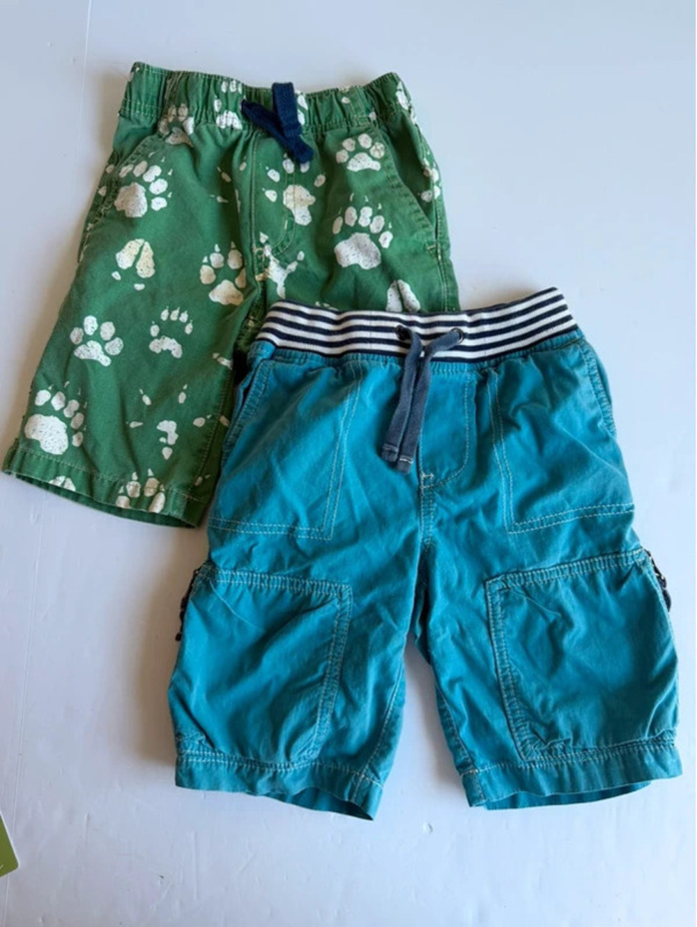 Mini Boden Boys Shorts Lot Size 3Y Paw Print & Cargo